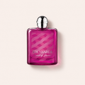 Flakon Trussardi Sound of Donna EDP na světlém pozadí – MrRizz